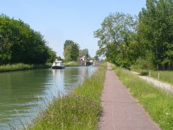 Am Rhein-Marne-Kanal